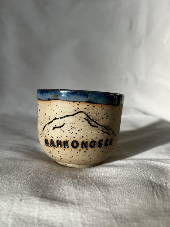 czarka ceramiczna z napisem Karkonosze