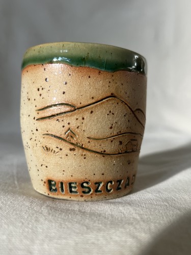 czarka ceramiczna z napisem Bieszczady