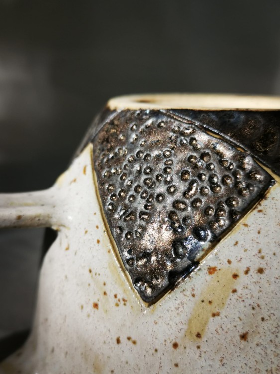 Kubek ceramiczny z górami