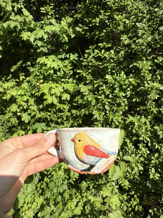 ceramiczna filiżanka ptaszek różowa