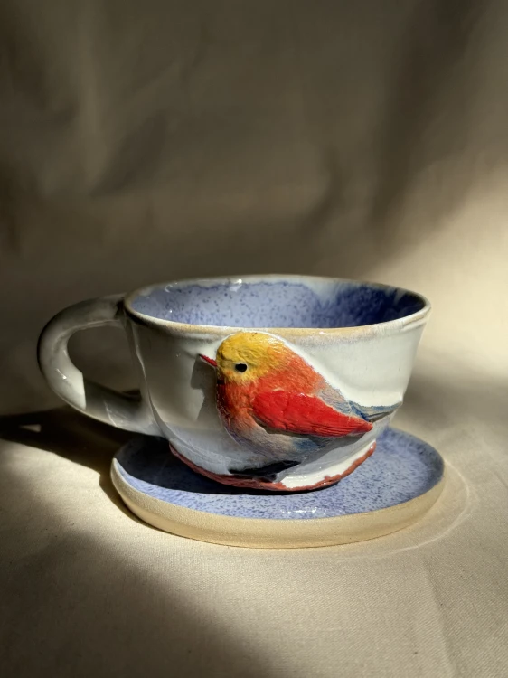 ceramiczna filiżanka ptaszek niebieska
