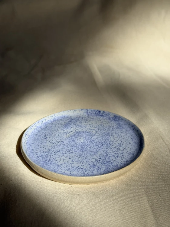 ceramiczna filiżanka ptaszek niebieska